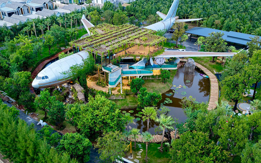 Damnoen Sky Café椰林飛機咖啡館